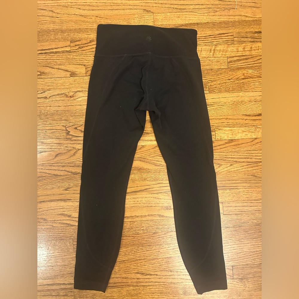 Athleta Women's Cropped Black Leggings